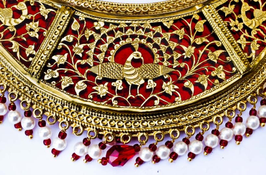 Thewa Art: A Rare Rajasthan Treasure