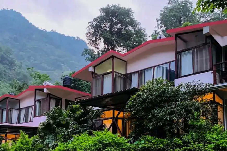 Haut Monde Hill Stream Resort