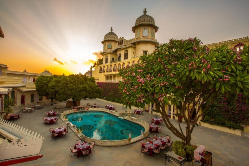 Shiv Niwas Palace- royal rooms within the complex of City Palace