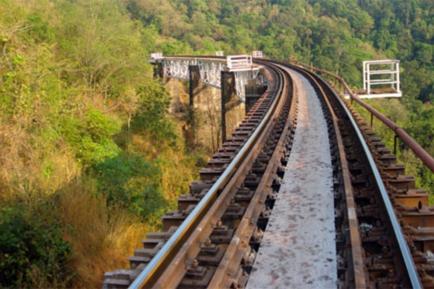 Where Is the Famous Green Route Located?