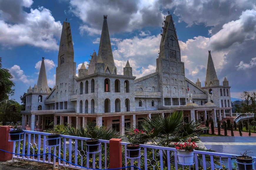 Aizawl, Mizoram – Hills, Harmony & Clean Living