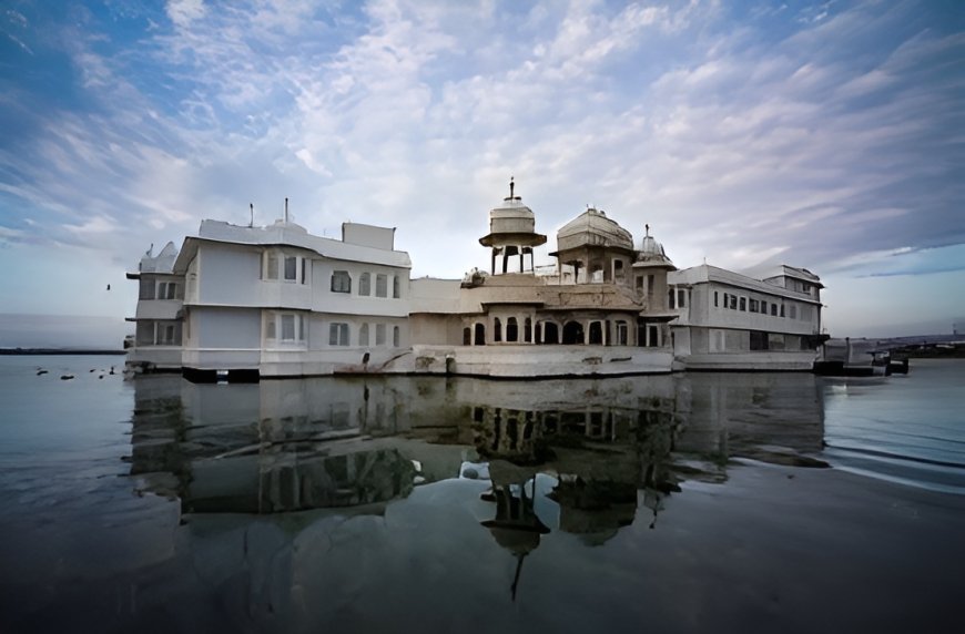 Taj Lake Palace