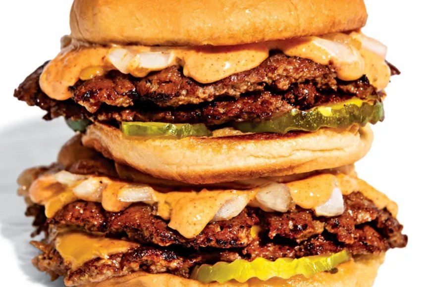 7th Street Burger – Multiple Locations (Budget Favorite)