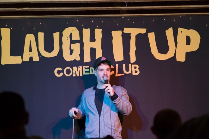 Laugh It Up Comedy Lounge