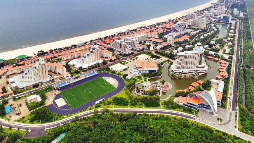 North Korea’s New Beach Resort: Wonsan Kalma Set to Open
