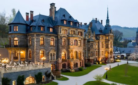 15 Fairytale Castles You Can Actually Stay In: The World's Most Beautiful Castle Hotels 